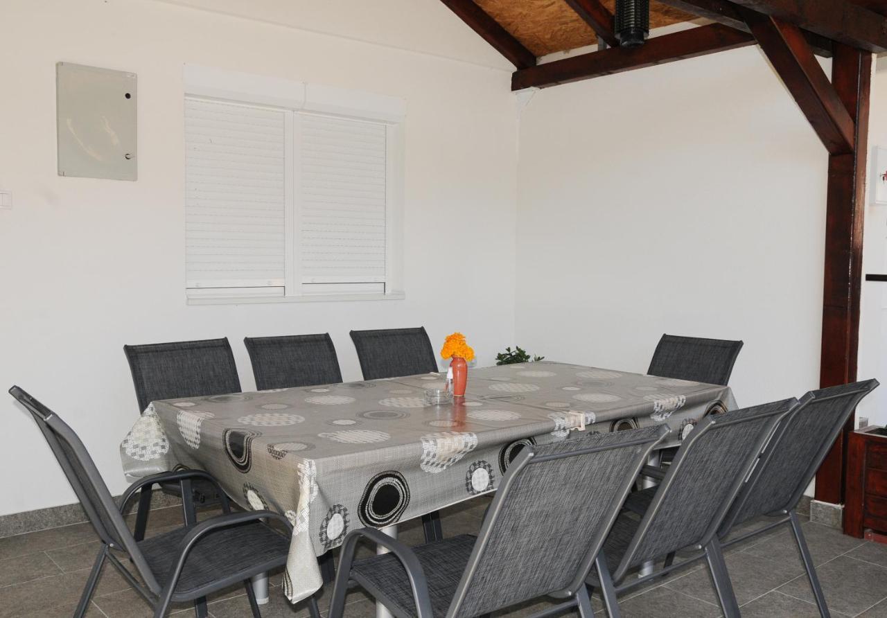 Favorit Apartments Čačak Екстериор снимка