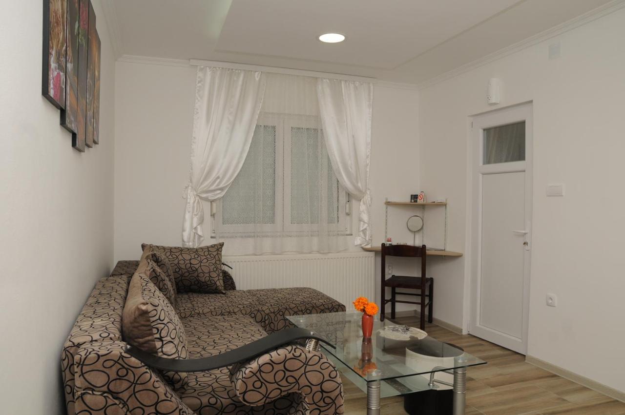 Favorit Apartments Čačak Екстериор снимка