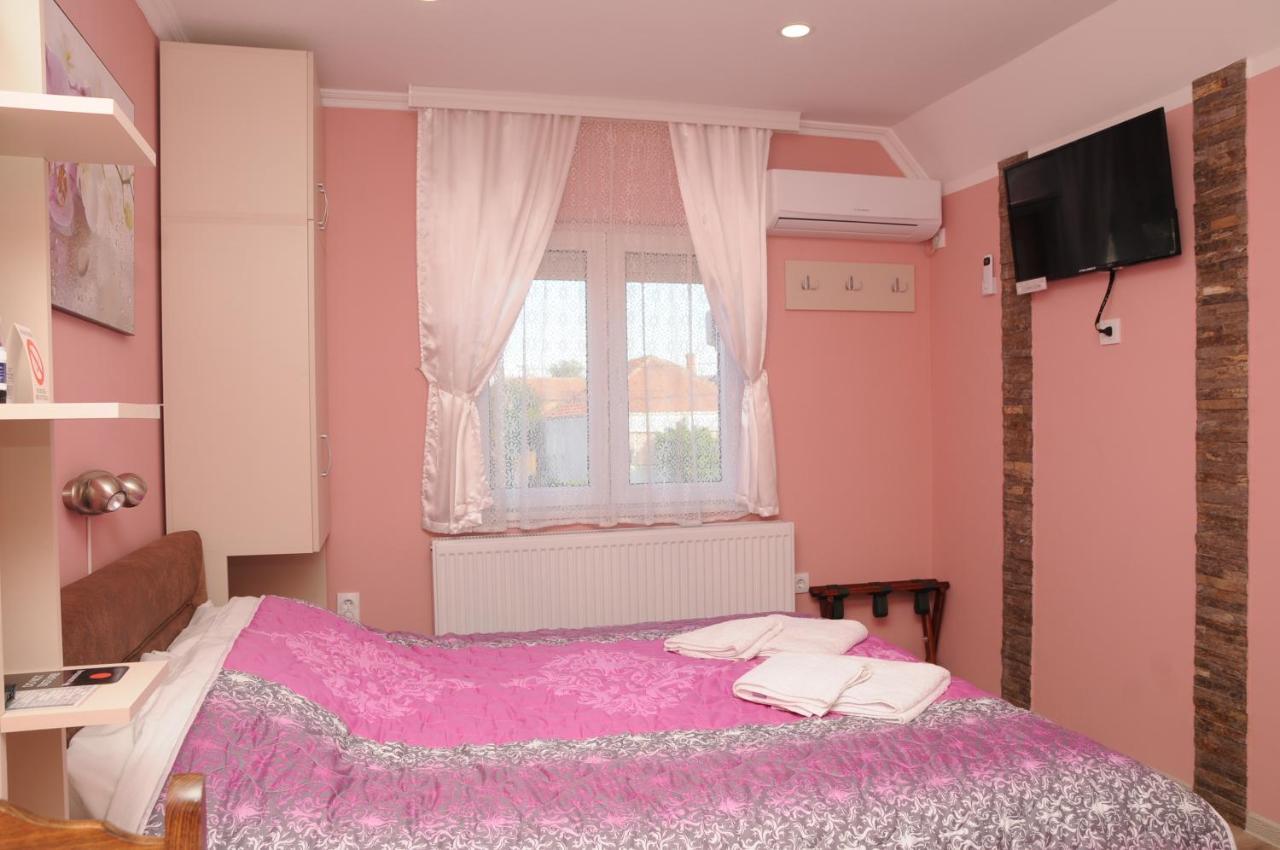 Favorit Apartments Čačak Екстериор снимка